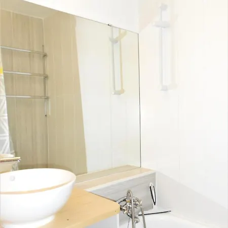 Vanguard - 4 Personnes Mae-9454 Appartement